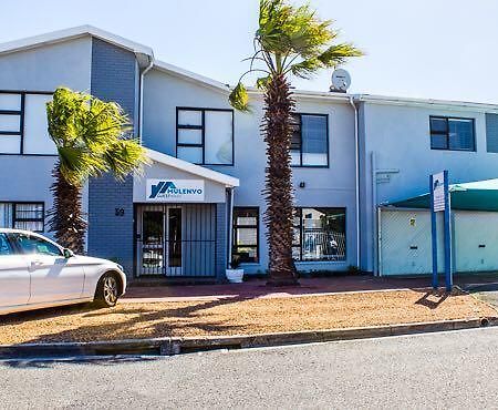 Mulenvo Guest House Bloubergstrand Exterior photo
