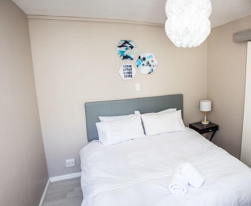 Mulenvo Guest House Bloubergstrand Exterior photo